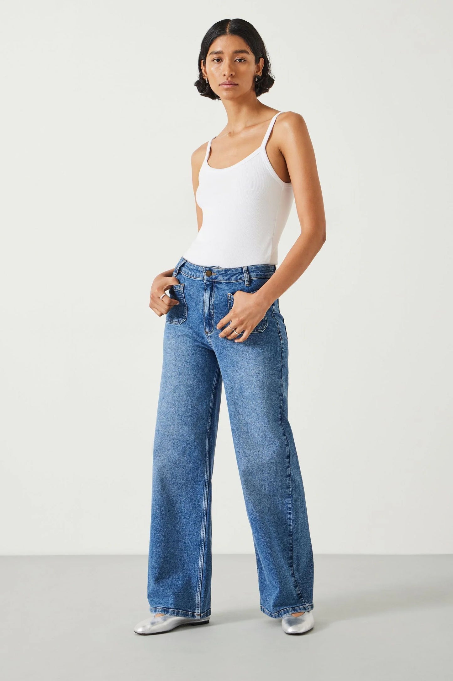 Classic Flared Jeans