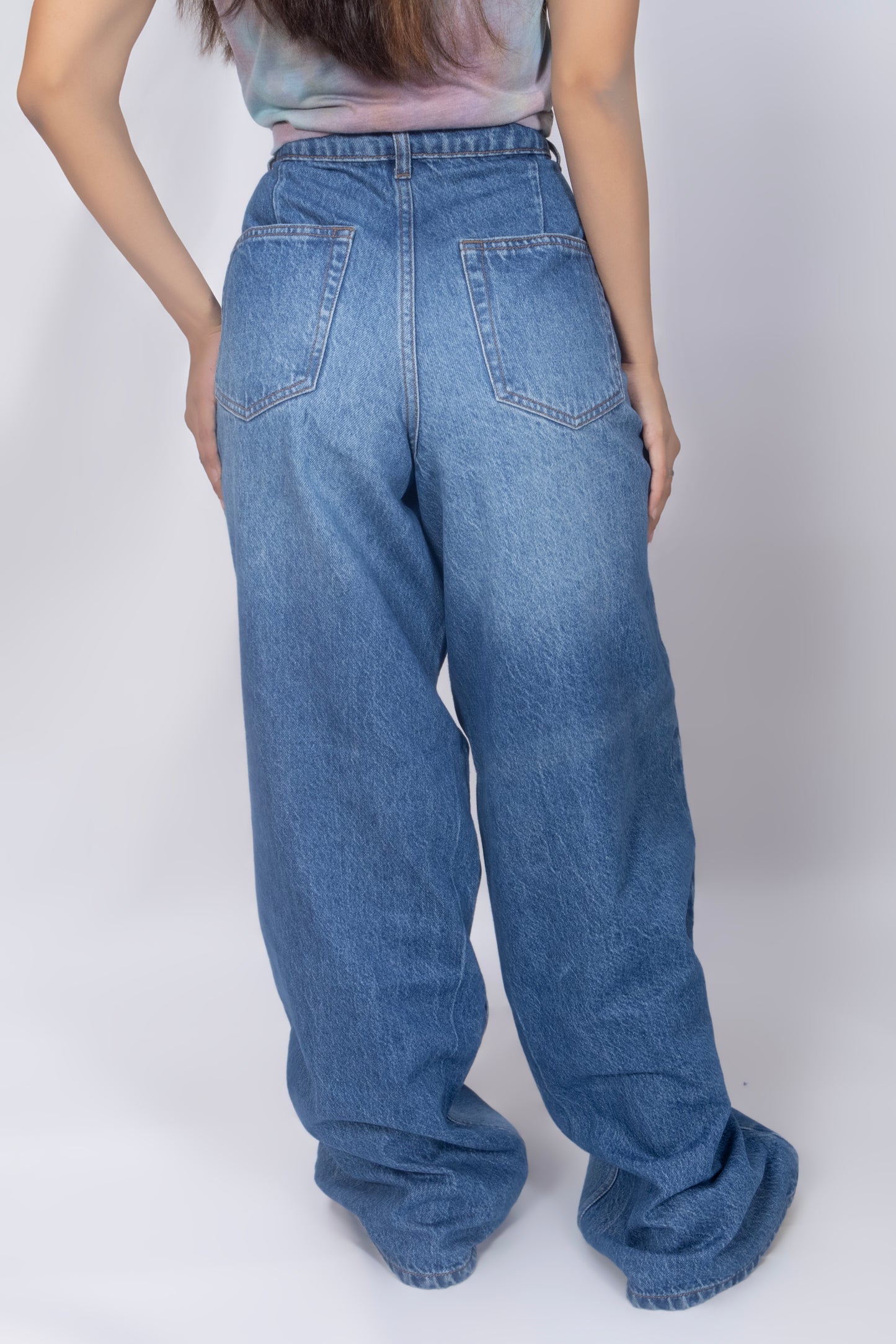 Designer Women's Wide Leg Loose Fit Denim Jeans - High Rise Denim