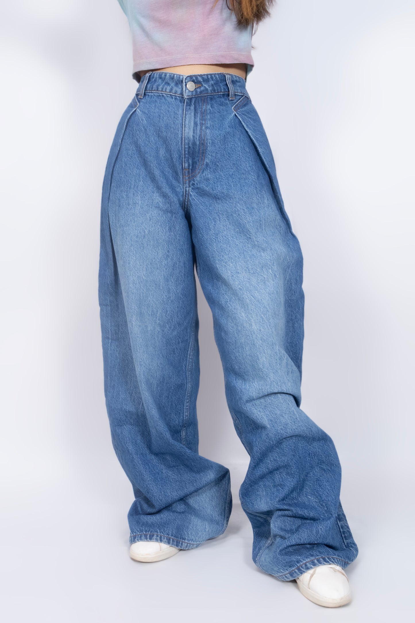 Designer Women's Wide Leg Loose Fit Denim Jeans - High Rise Denim