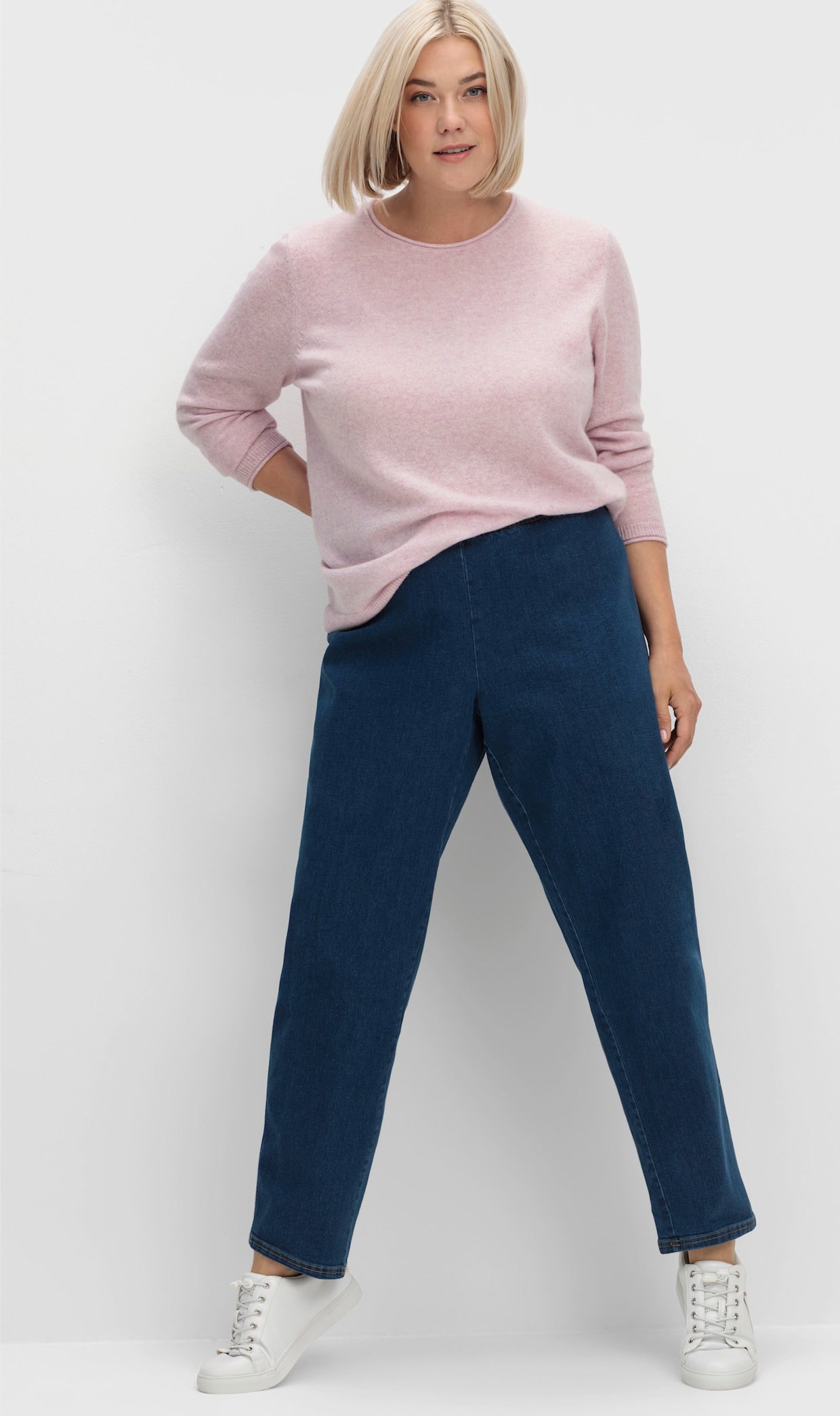 Plus Size Pull-On Stretchy jeggings