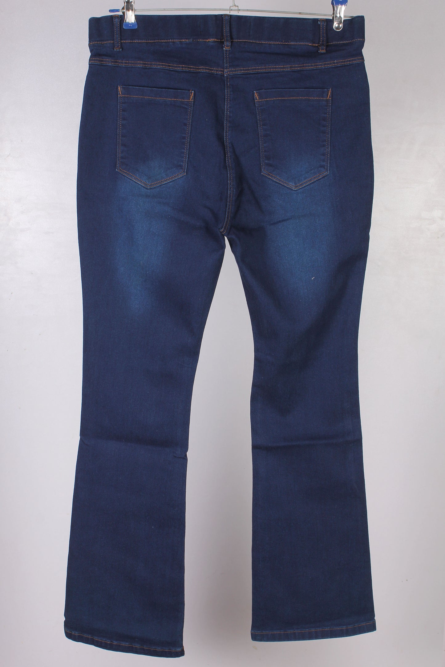 Bootcut  Jegging / Pull over Jeans