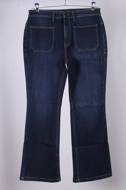 High-Waist Fit