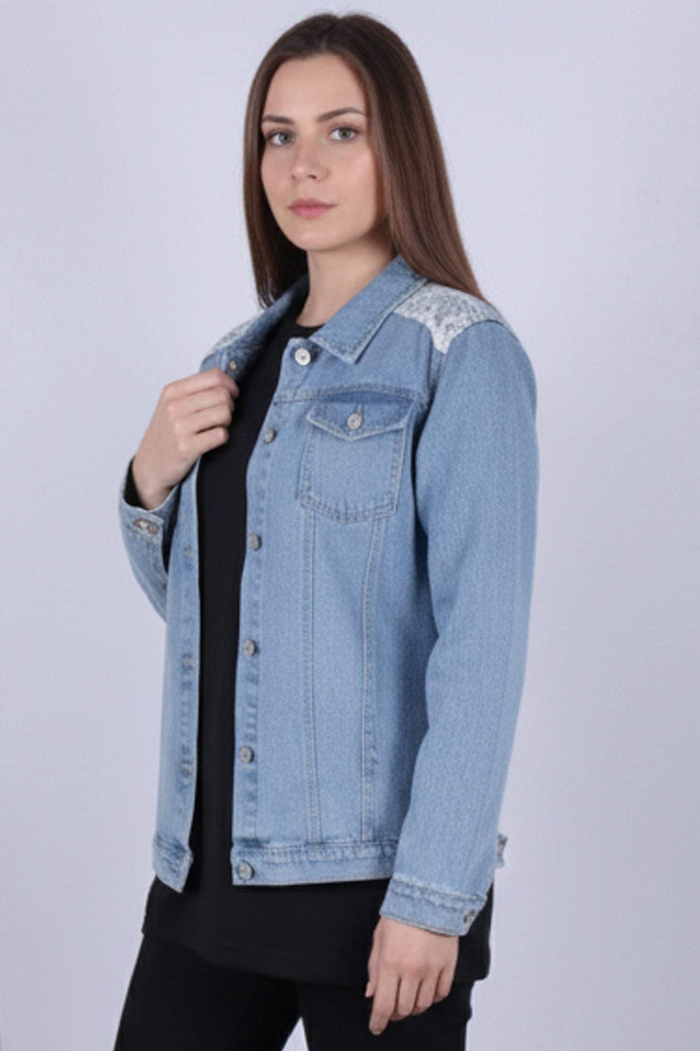 Chic Lace-Detail Denim Jacket