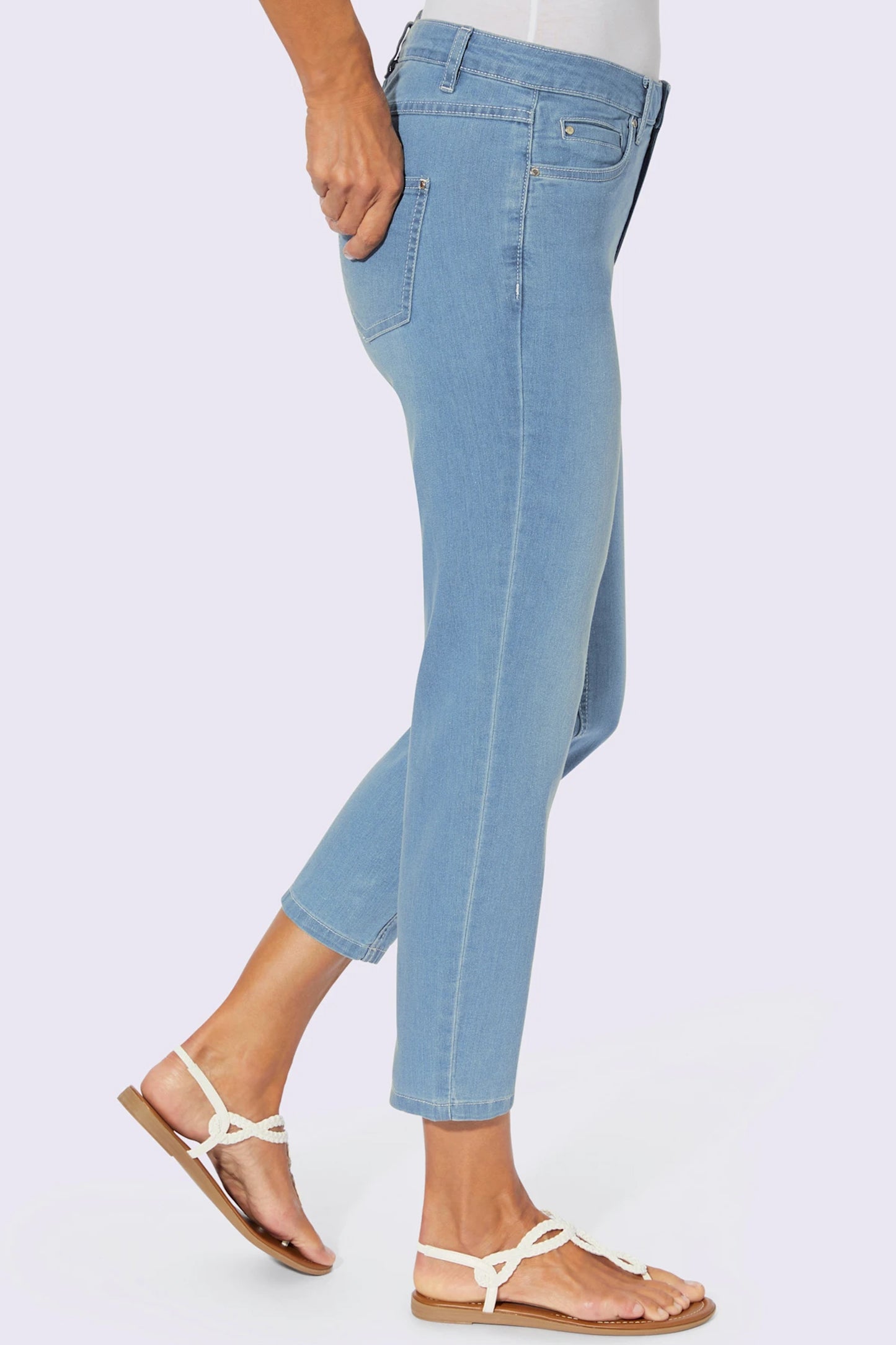 Slim mid-rise cropped jeans