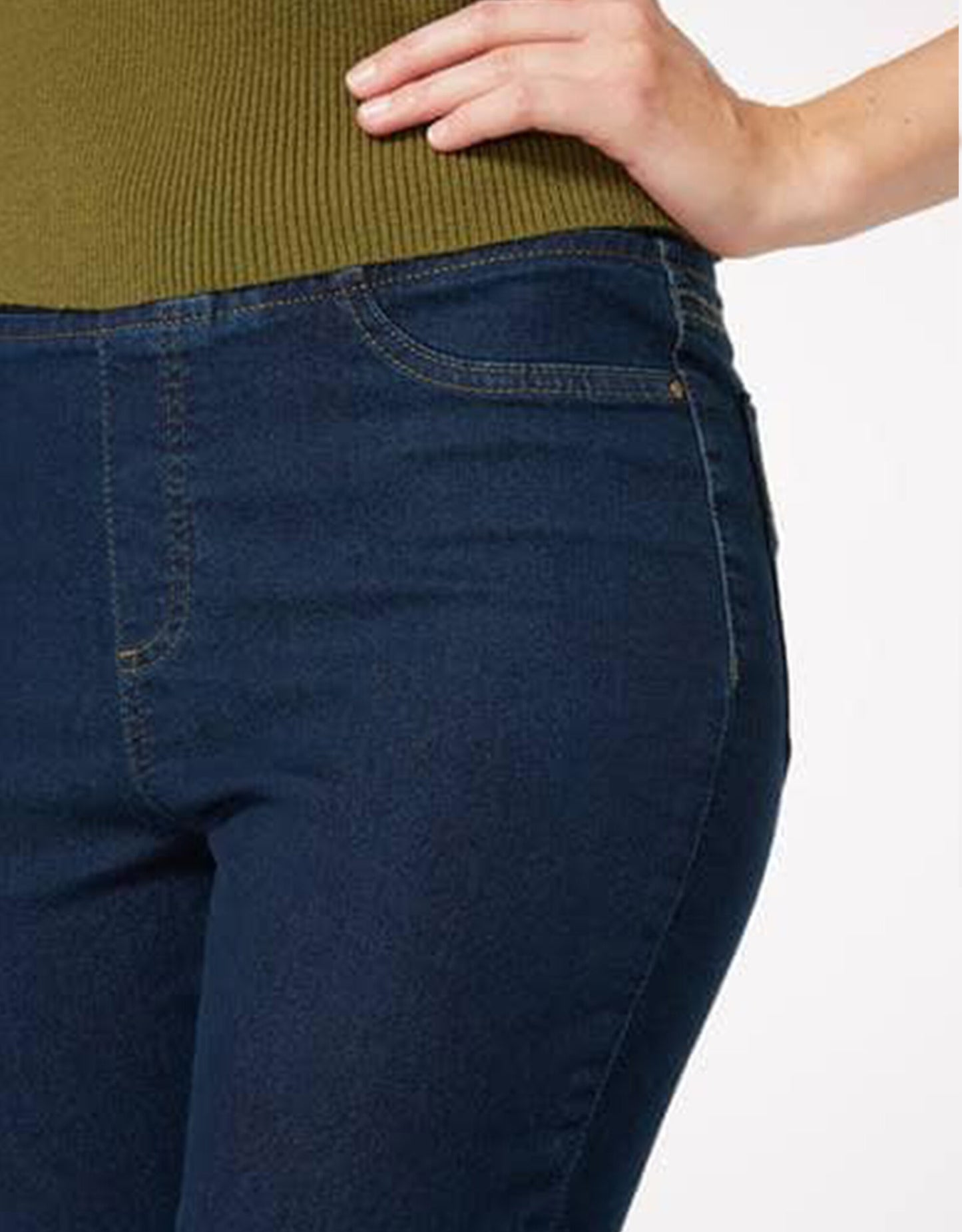 Slim fit Elasticated waist jeggings