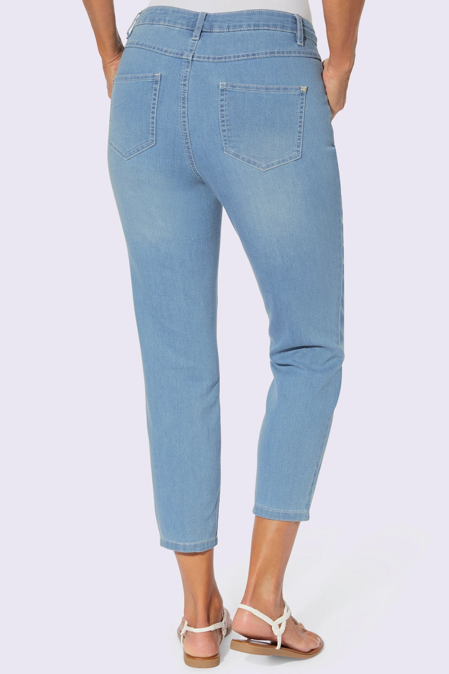 Slim mid-rise cropped jeans