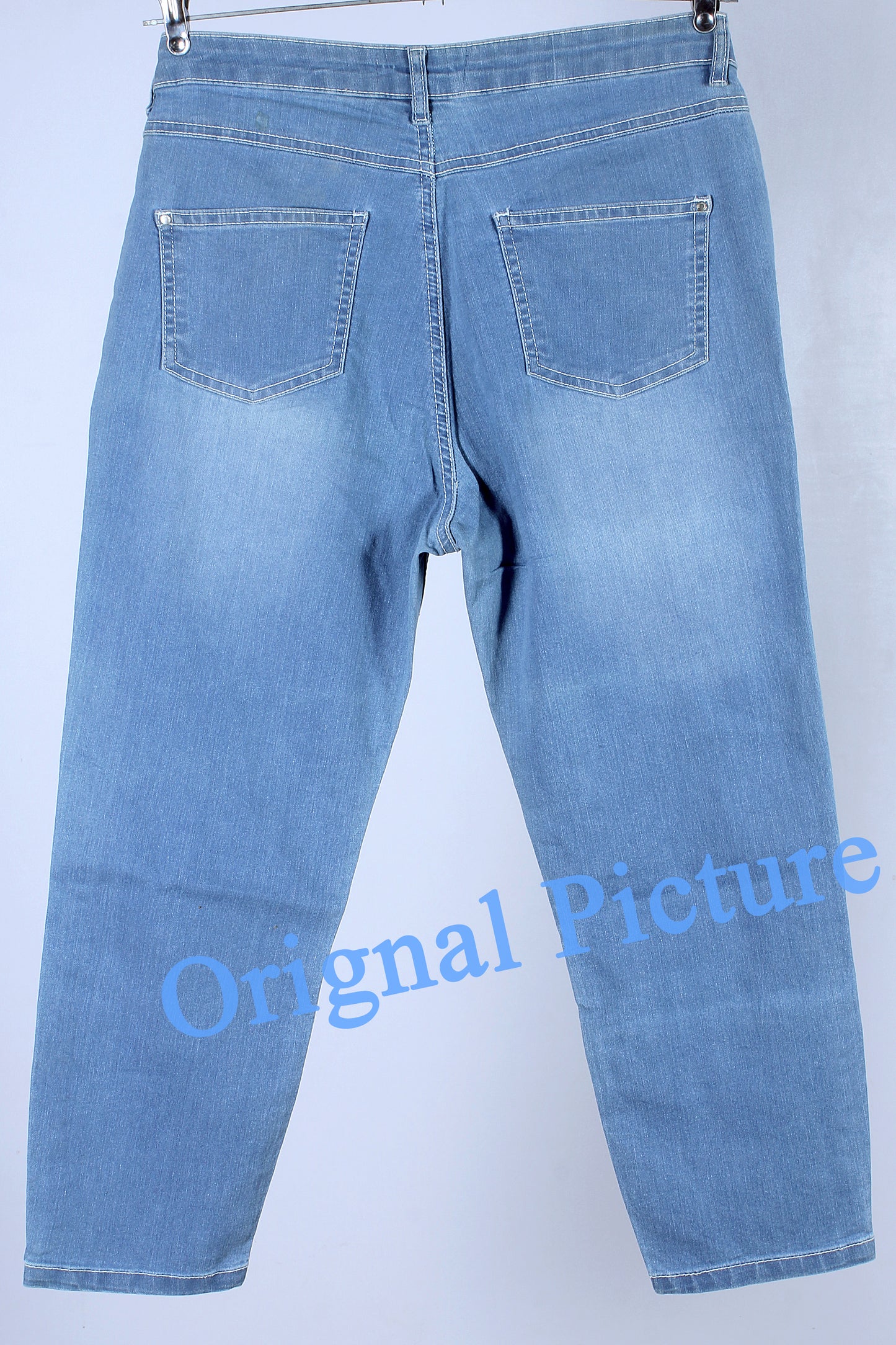 Slim mid-rise cropped jeans