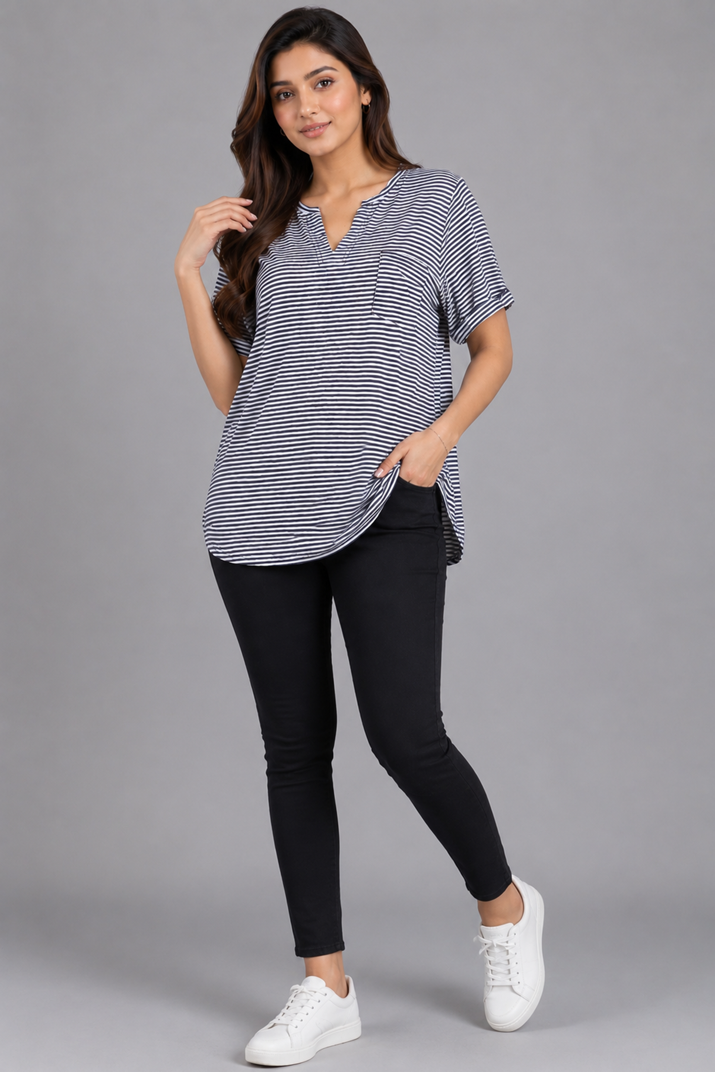 Fine Striped V-Neck T-Shirt – Relaxed Fit