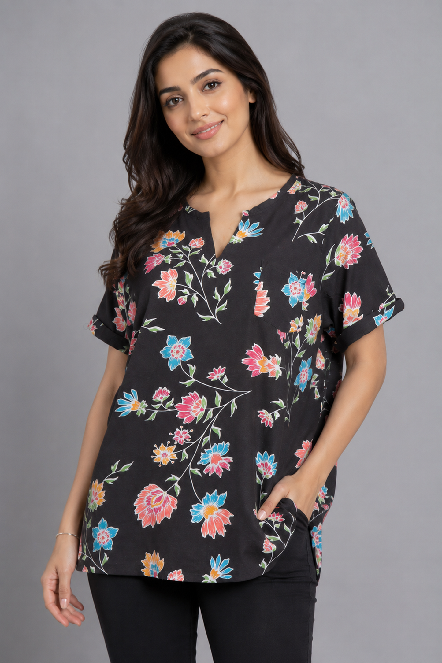 Women’s Floral Print Short-Sleeve Tunic Top – Black