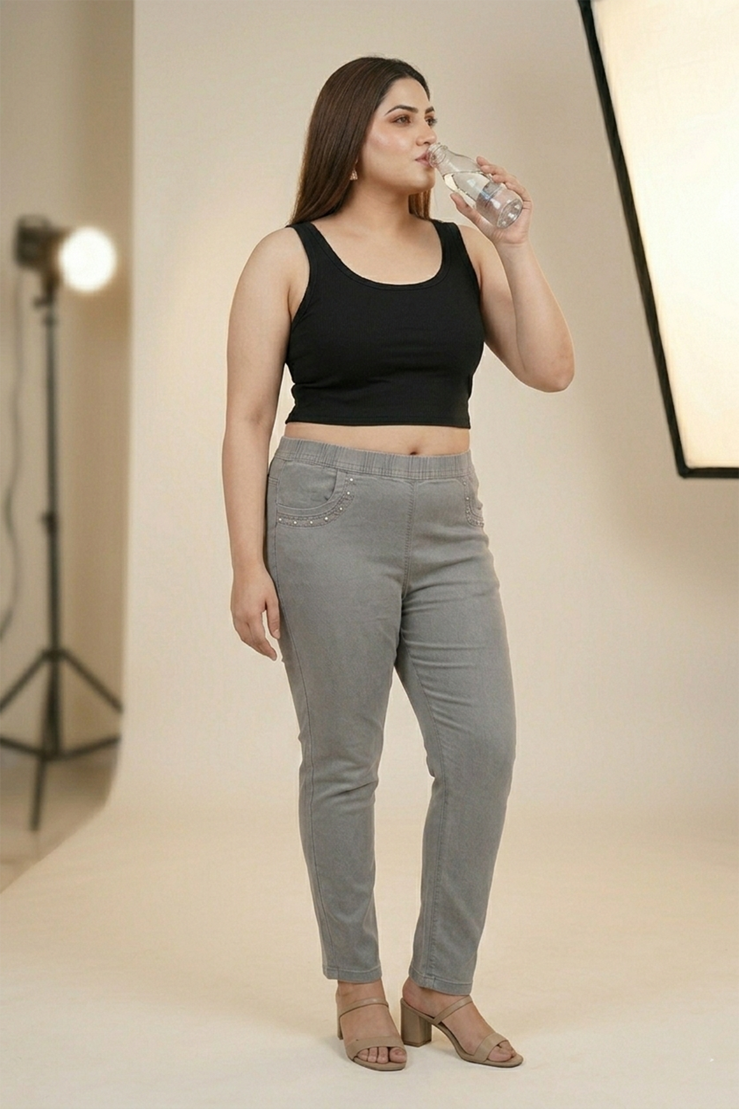 Women’s Grey High-Waisted Jegging-Style Trousers Minor defect