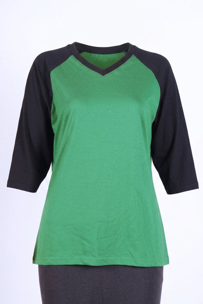 Classic Colorblock Raglan V-Neck Tee – Emerald & Black