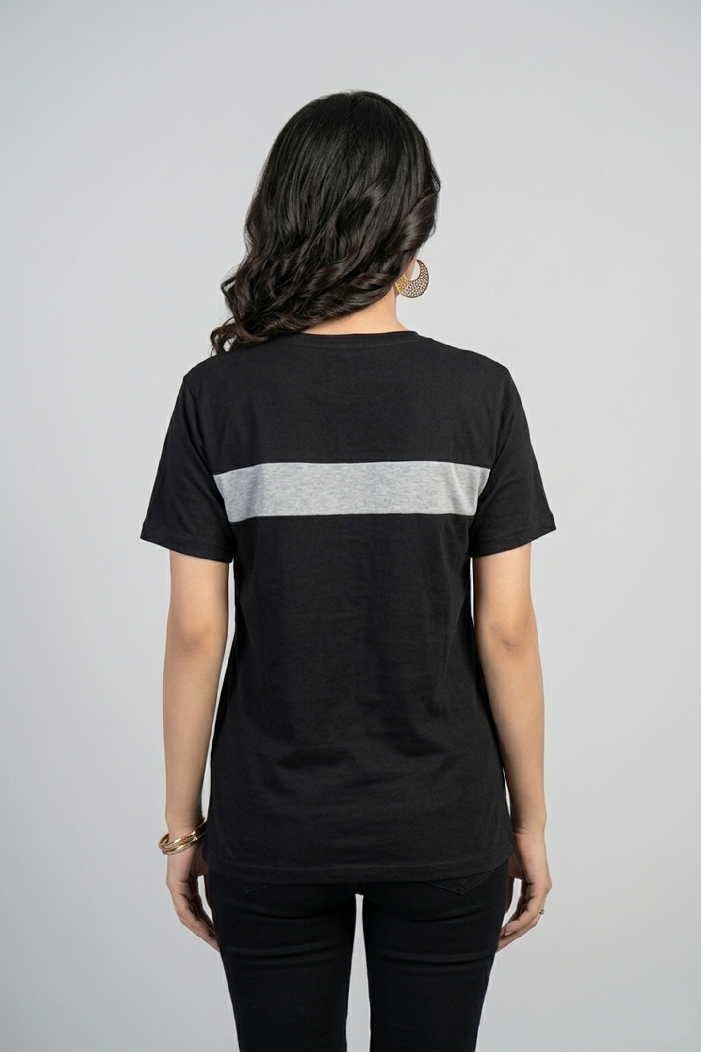 Multi-Color Graphic Tee – Black