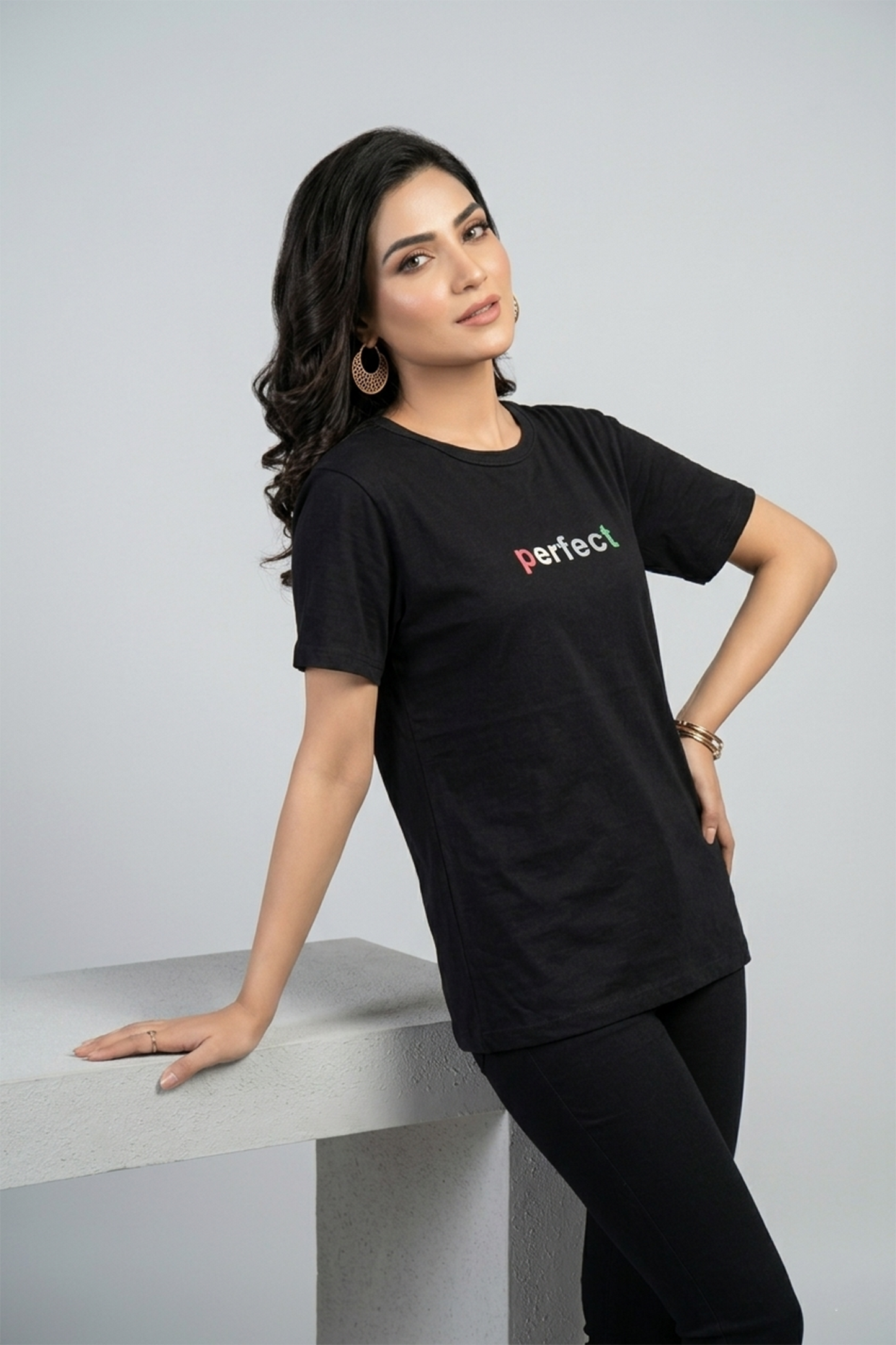 Multi-Color Graphic Tee – Black