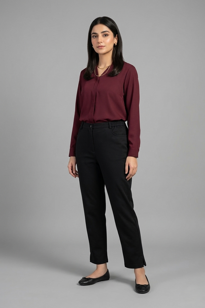 Classic Comfort Stretch Straight-Leg  – Black