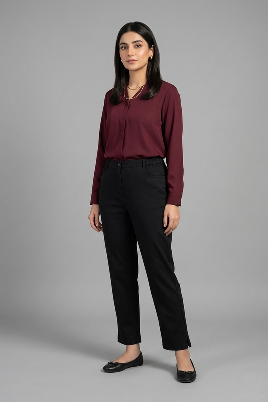 Classic Comfort Stretch Straight-Leg  – Black