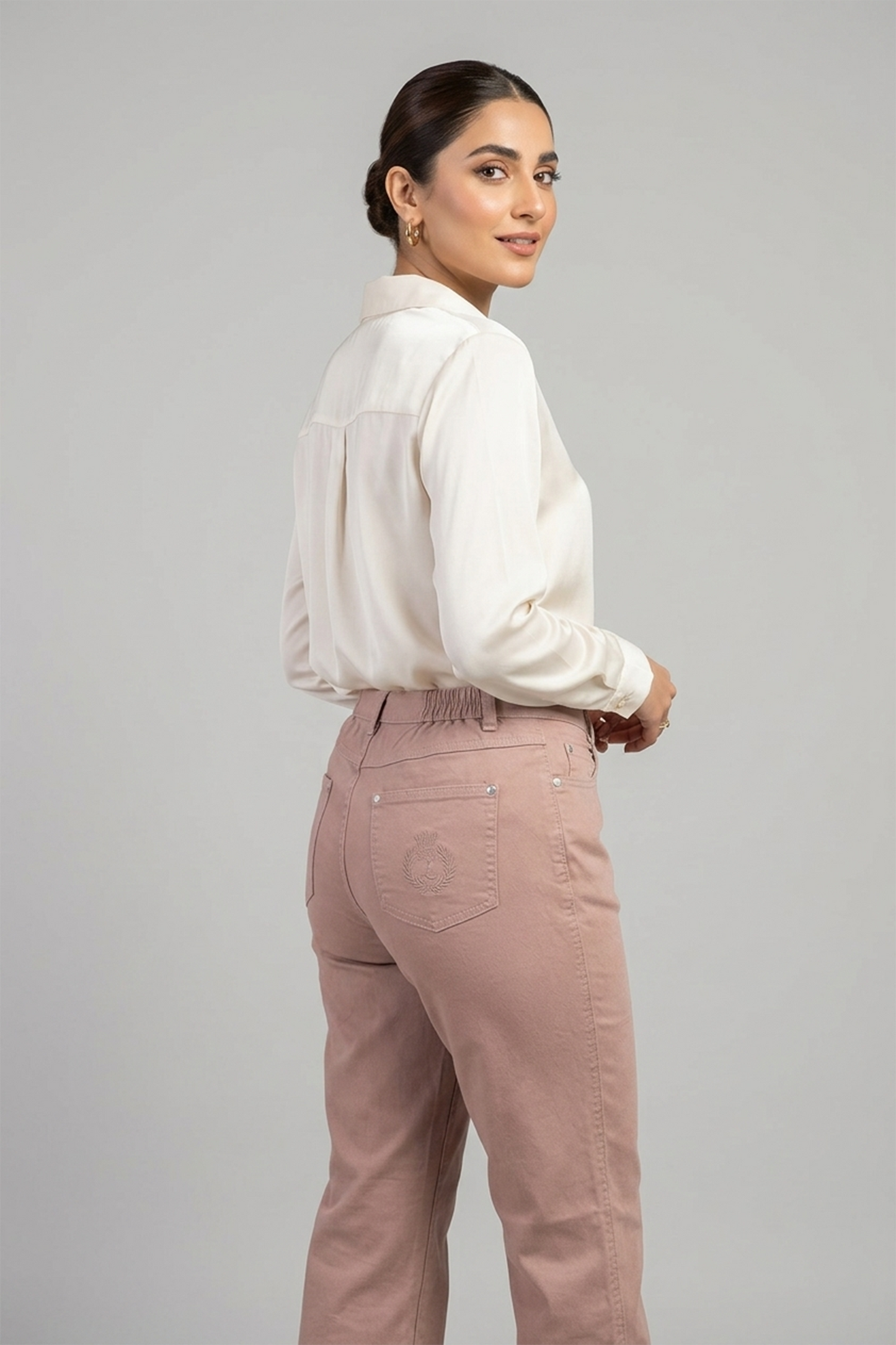 Women's Comfort-Fit Mauve Denim Trousers