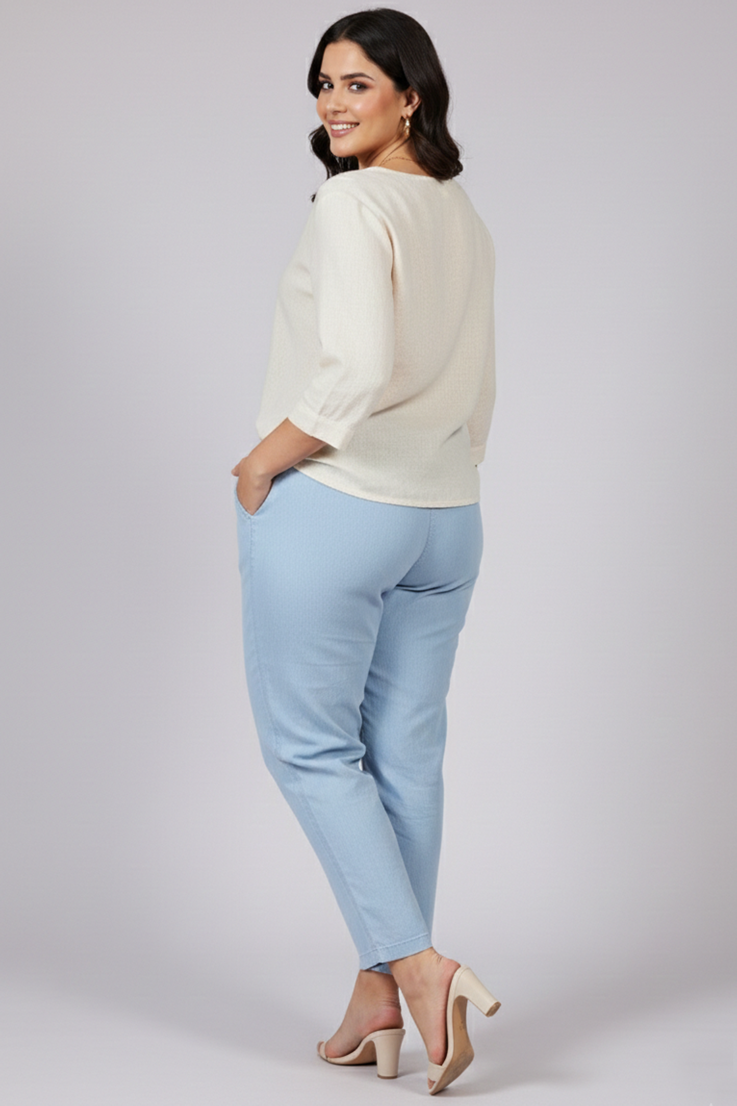 Women’s Plus-Size Light Chambray Comfort Pants