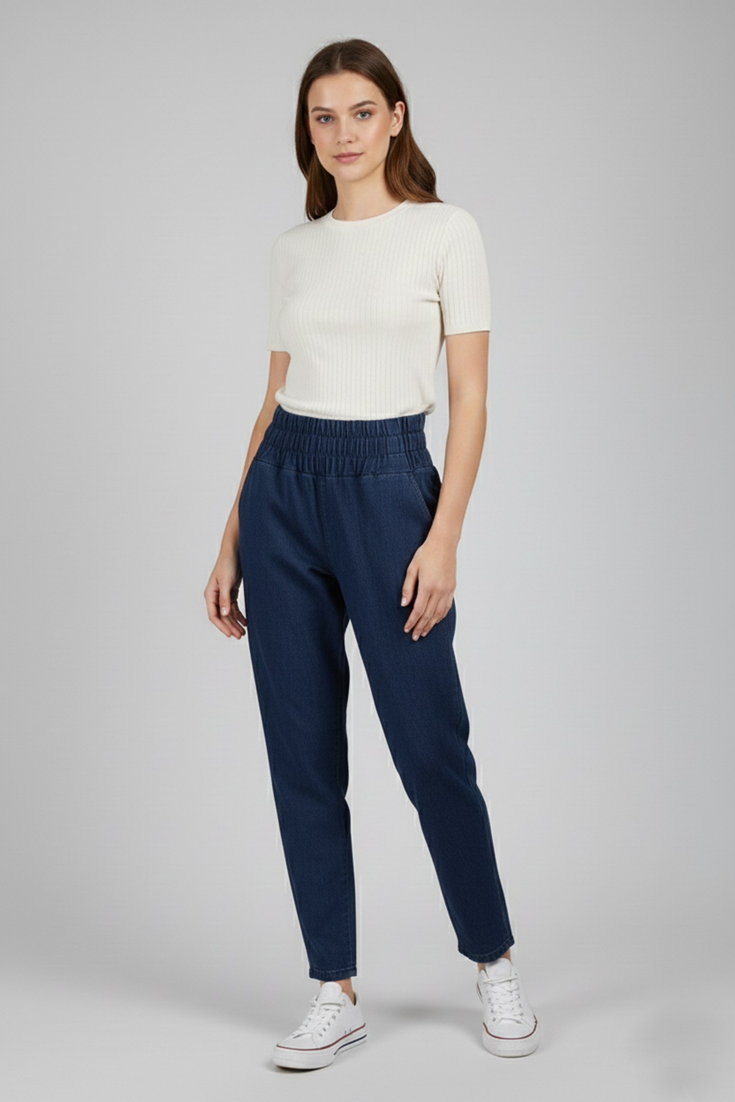 Women's Dark Wash Pull-On jeggings