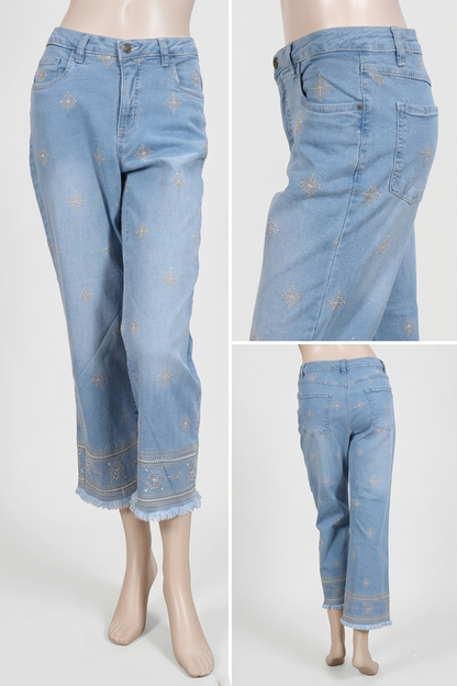 Embroidered Boho Straight-Leg Jeans – Light Wash