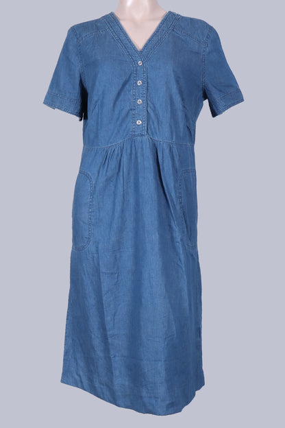 The All-Season Denim Dress