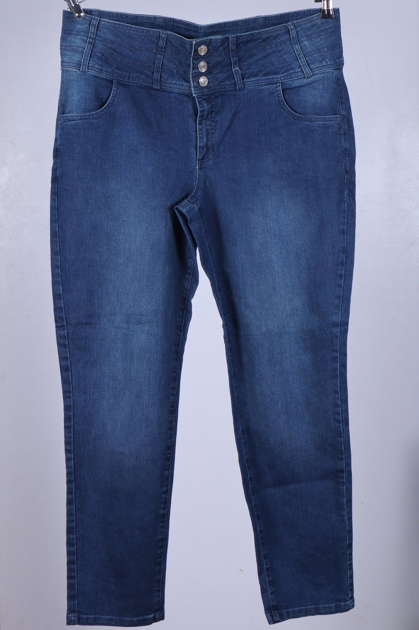 Effortless Style: Straight Fit Ankle Chino Pants