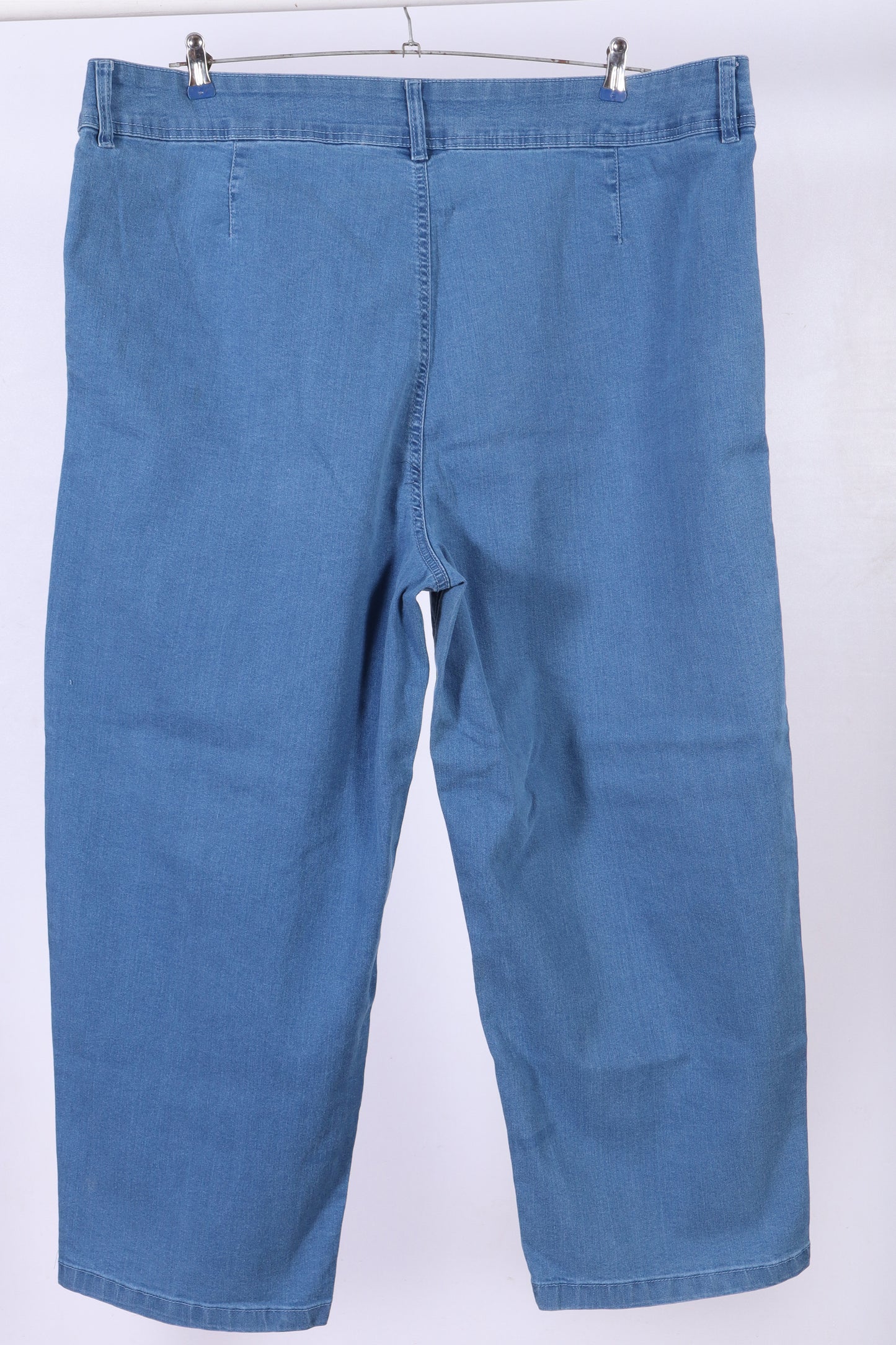 The Essential Wide-Leg Trouser