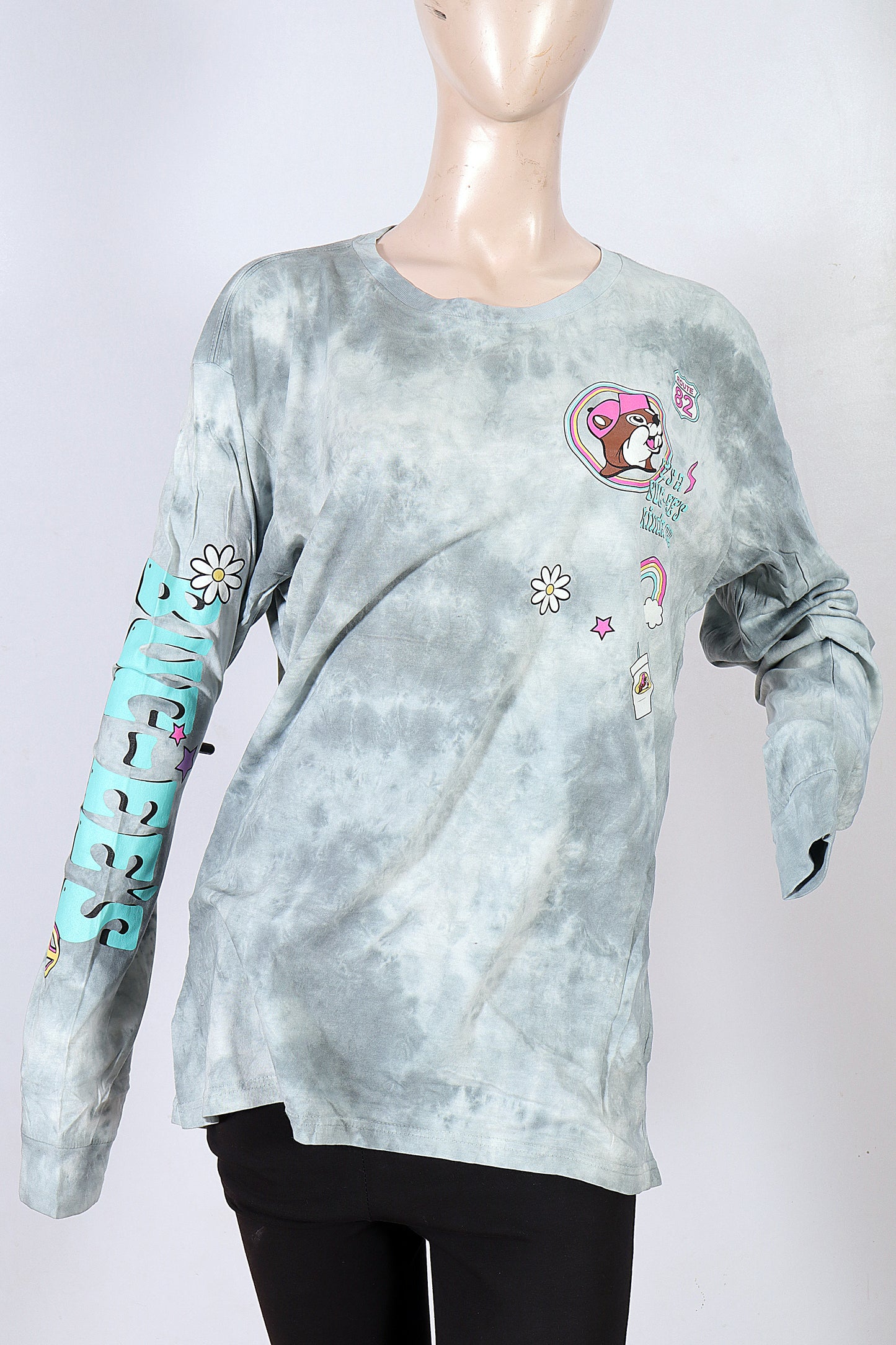 Buc-ee’s "It's a Kinda Day" Women's Plus Size  Long-Sleeve Shirt – Grey Tie-Dye
