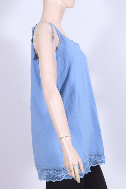 Feminine Lace-Trim Camisole