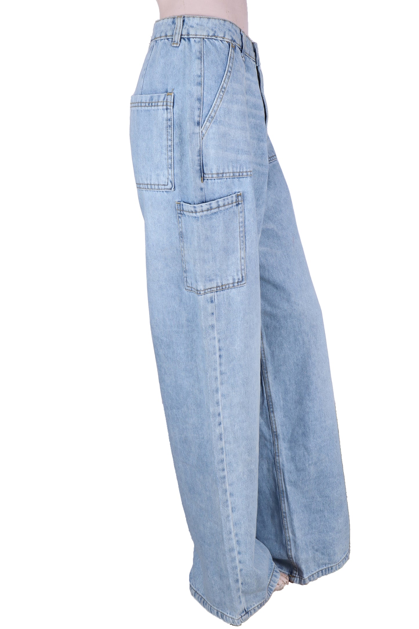 High-Waist Wide Leg Cargo Jeans – Light Wash