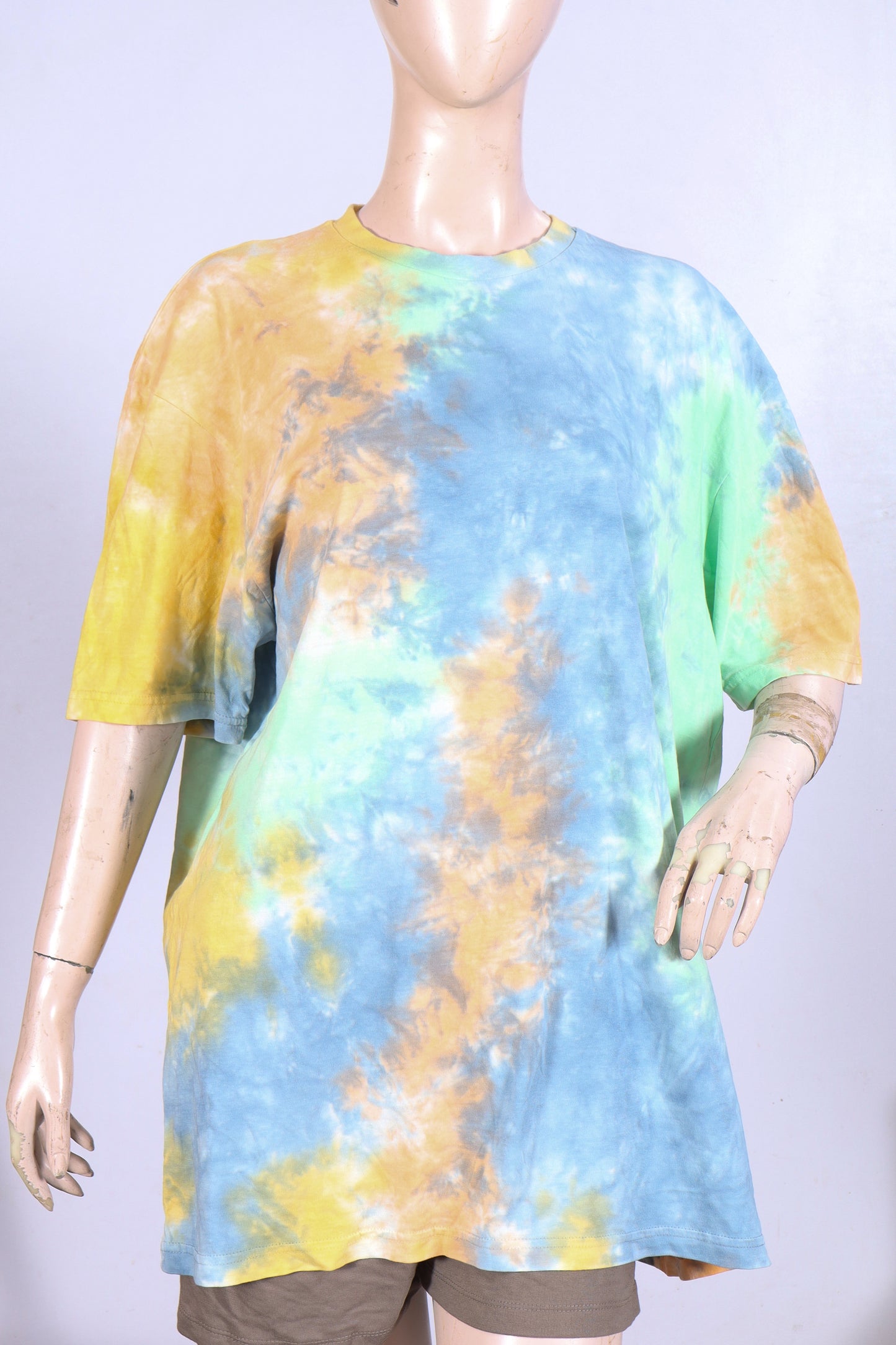 Retro Vibe Oversized Tie-Dye Tee