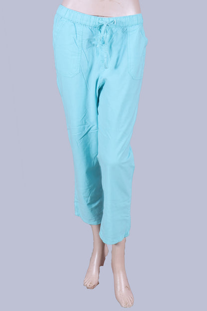 Women’s Casual Capri Pants – Light Blue