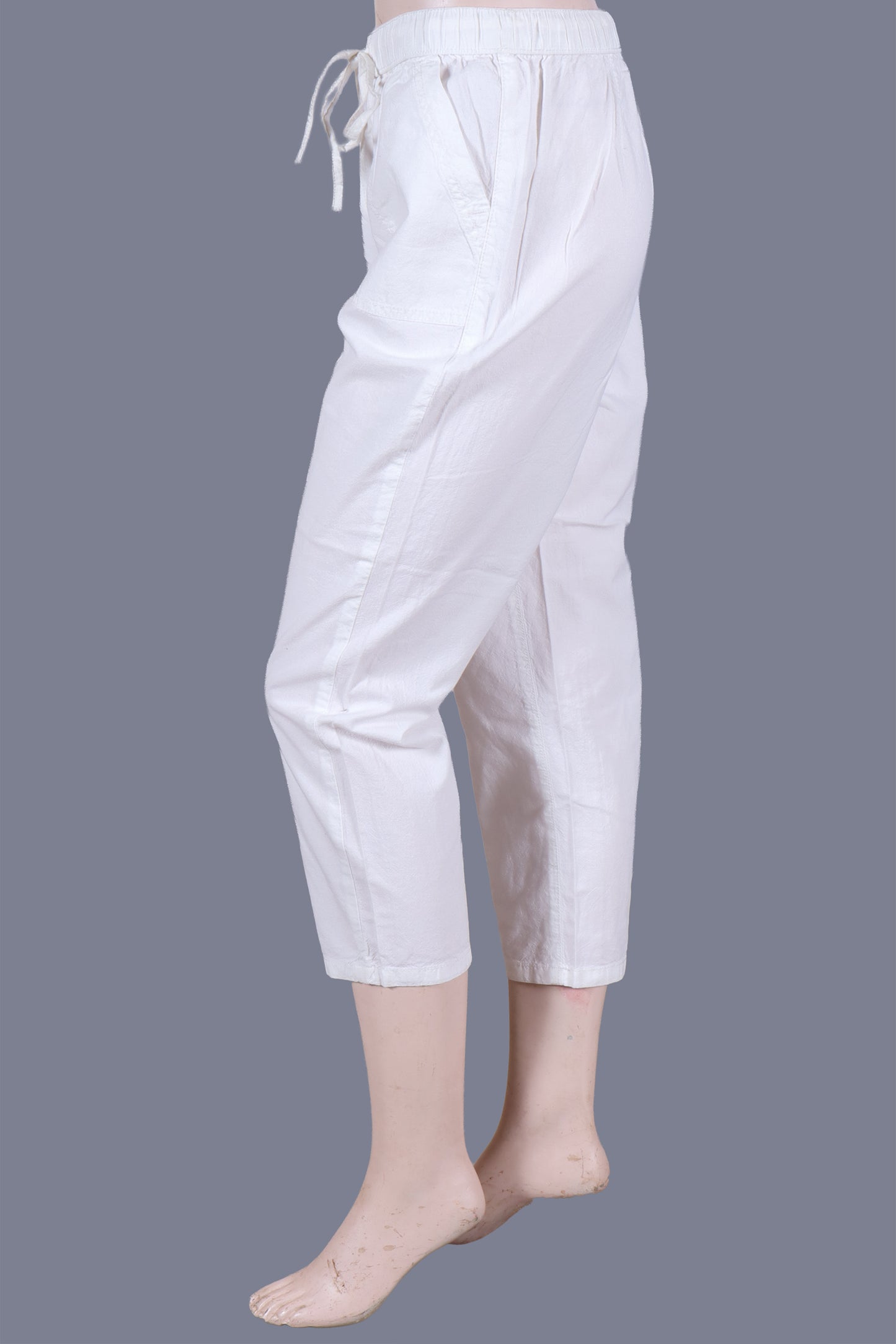Women’s Relaxed Cotton Drawstring Pants – Off-White
