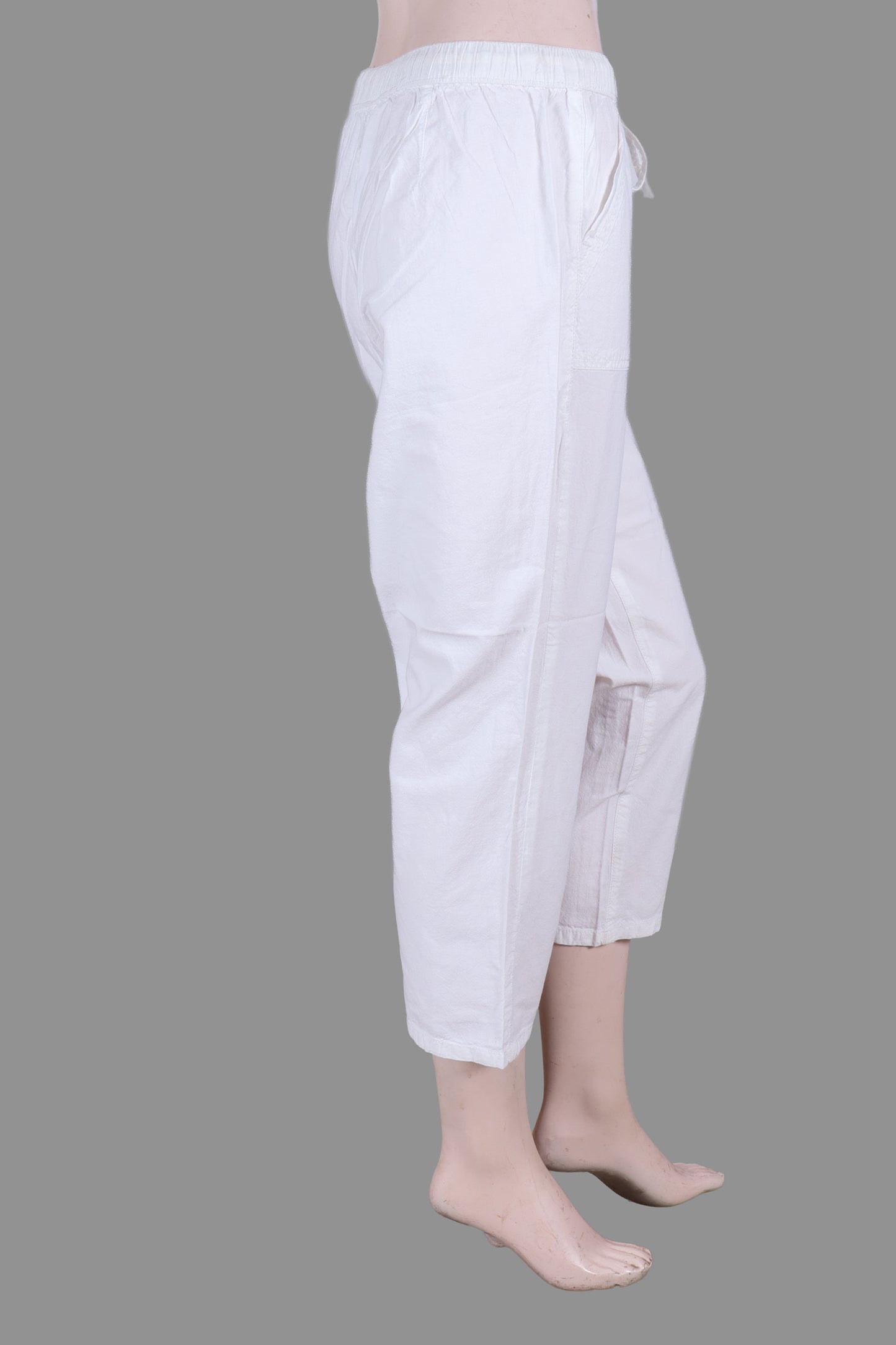 Women’s Relaxed Cotton Drawstring Pants – Off-White