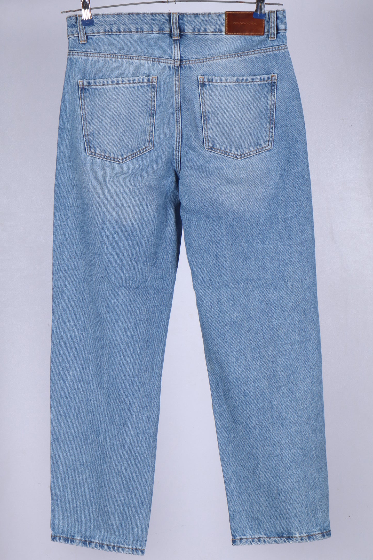 Mom's button-up stone washed  jeans