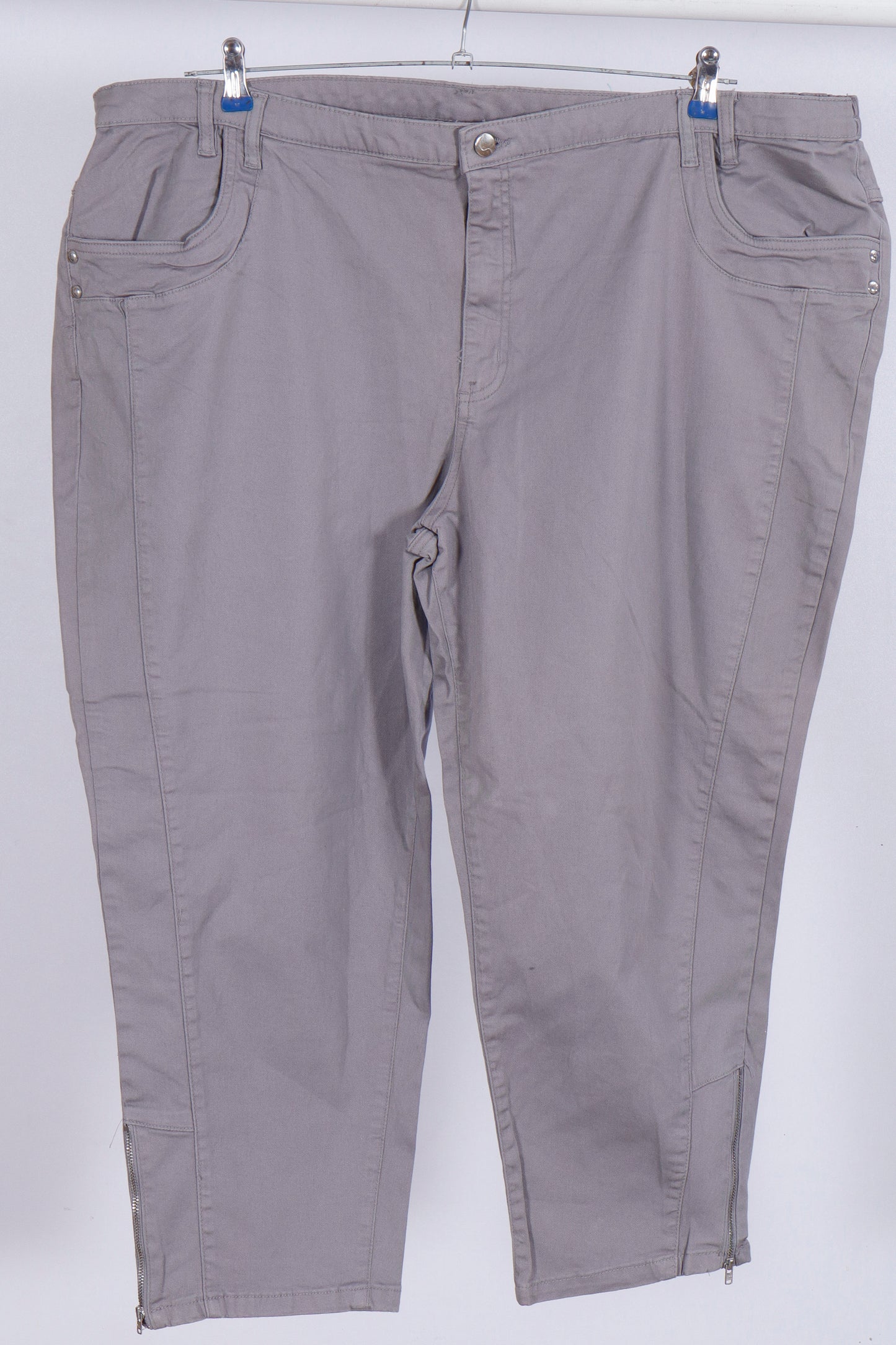 Women’s Cropped Utility Pants