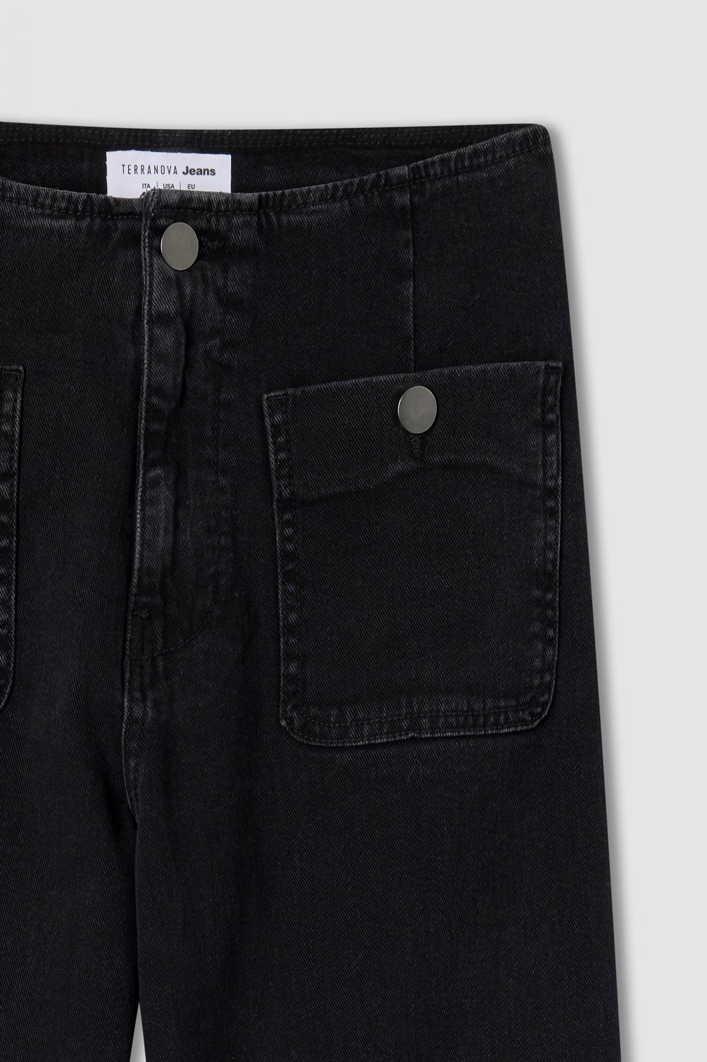 Wide-leg jeans with patch pockets denim black