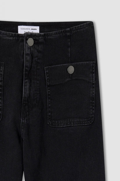 Wide-leg jeans with patch pockets denim black