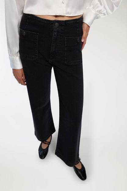 Wide-leg jeans with patch pockets denim black