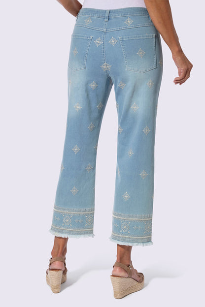 Embroidered Boho Straight-Leg Jeans – Light Wash