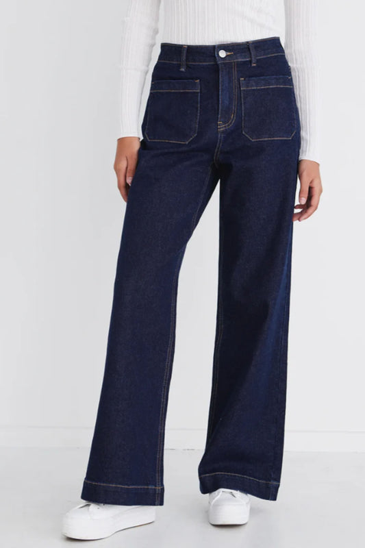 High-Waist Fit