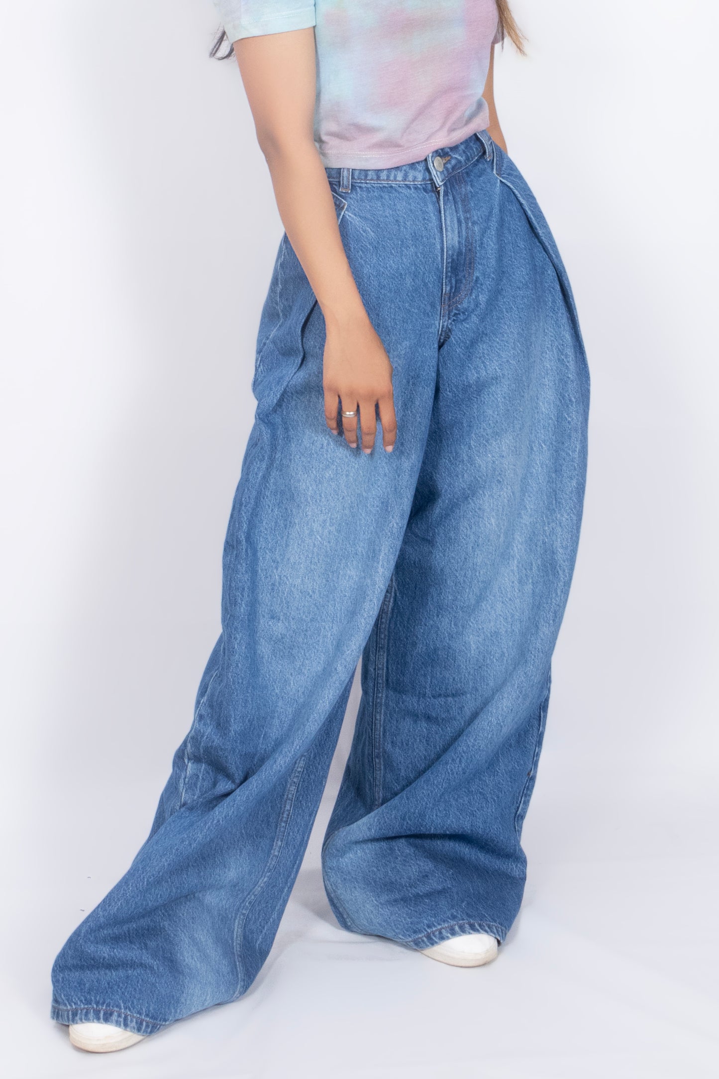Designer Women's Wide Leg Loose Fit Denim Jeans - High Rise Denim