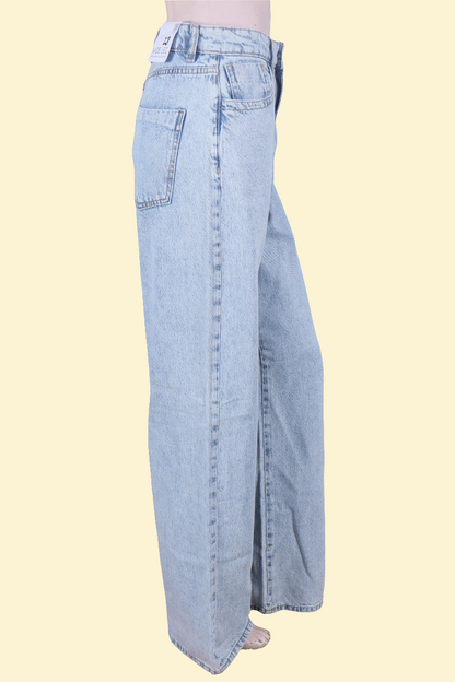 High-Waisted Light Blue Wide Leg Baggy Jeans