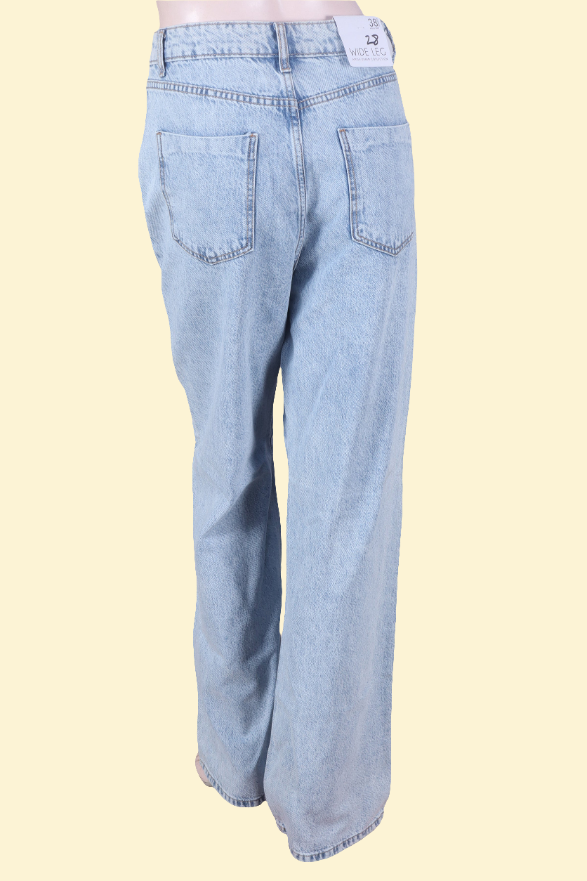 High-Waisted Light Blue Wide Leg Baggy Jeans