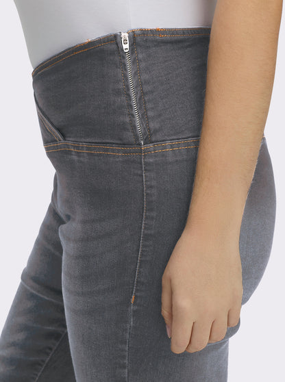 Stretchable jeggings with overlapping waist band