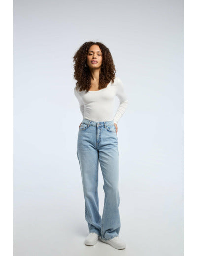 High-Waisted Light Blue Wide Leg Baggy Jeans