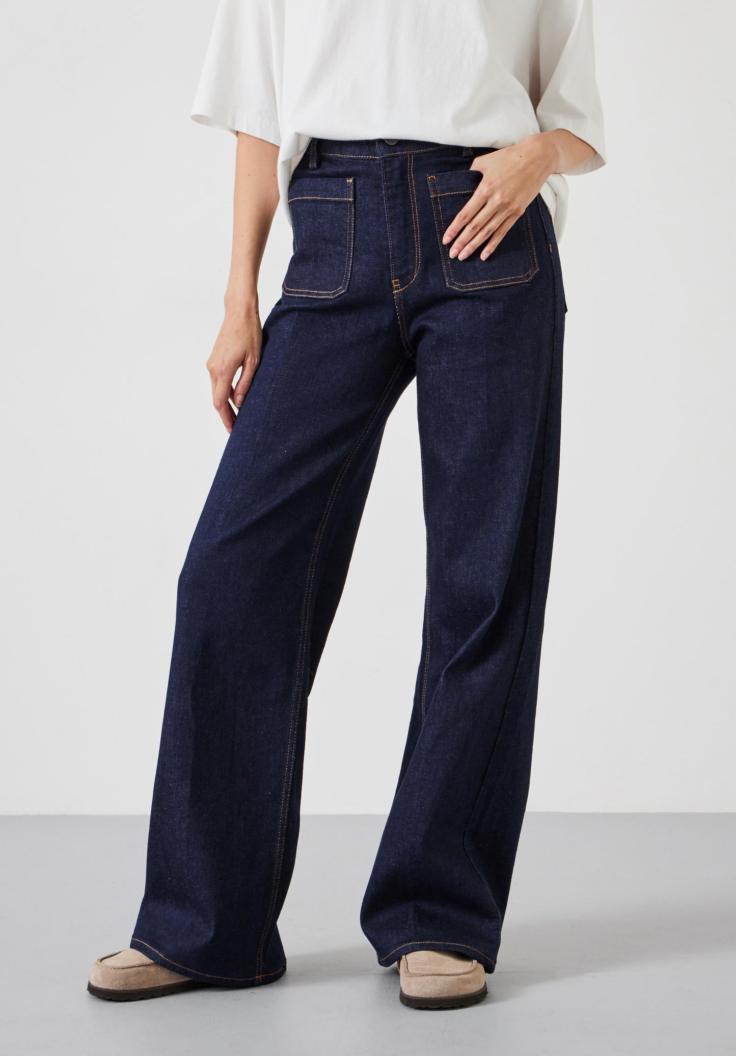 Indigo High Rise Wide Leg Pocket Jean